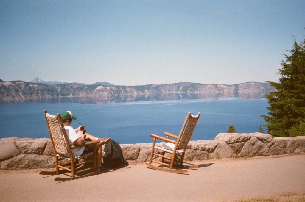 crater lake relax