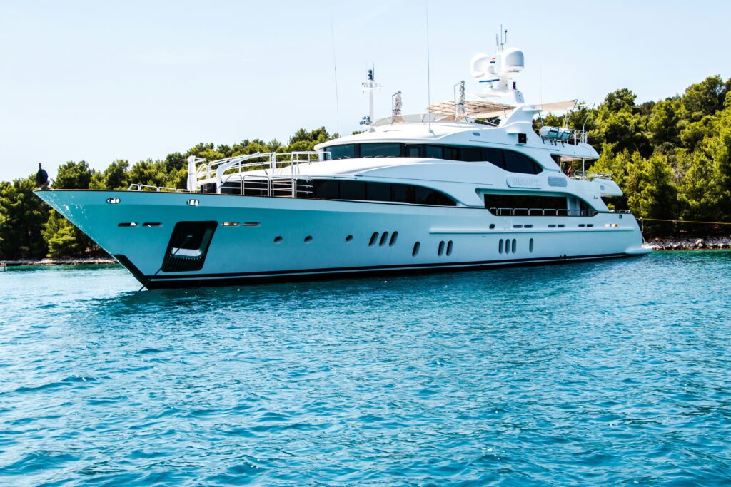luxury motor boats2